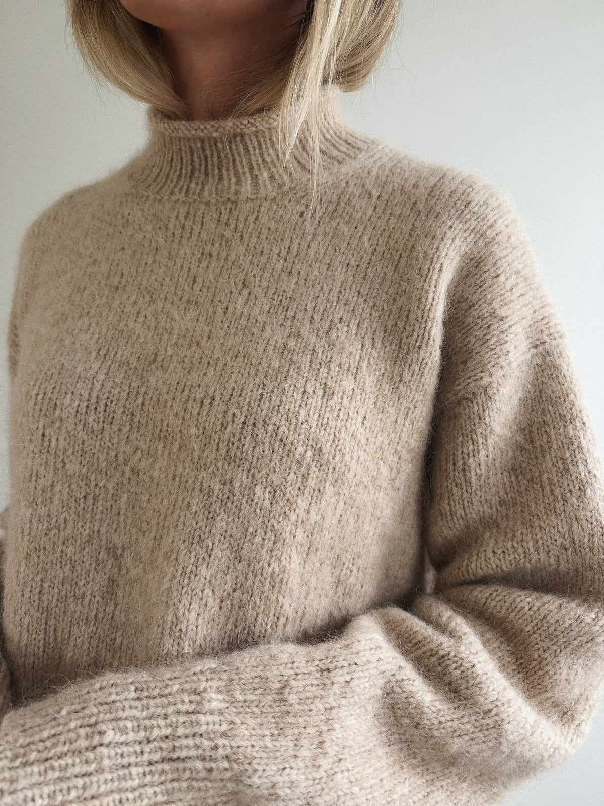 Neptuni Sweater