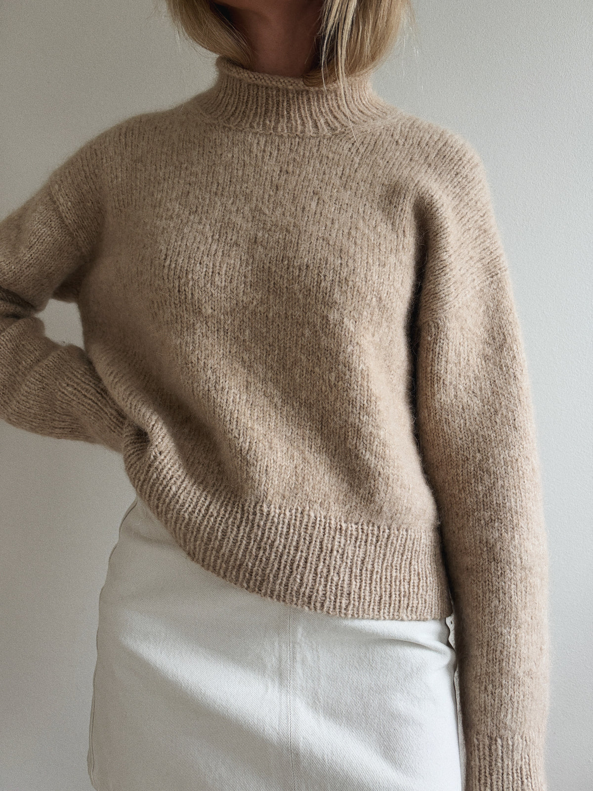 Neptuni Sweater